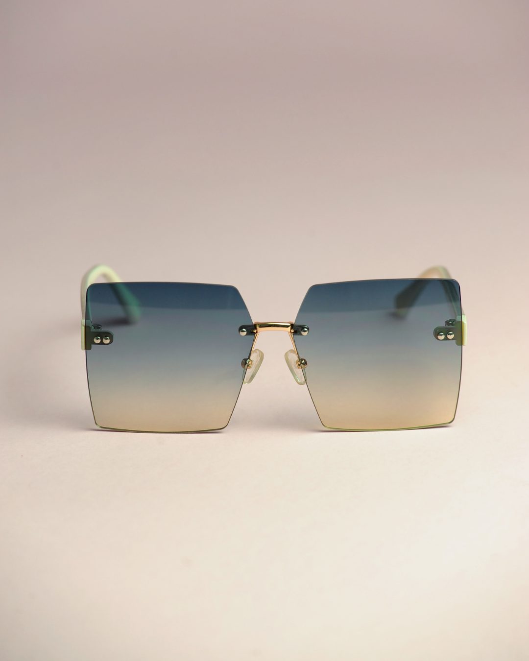 Monarch Redd Brané Gold Oversized Sunglasses 1