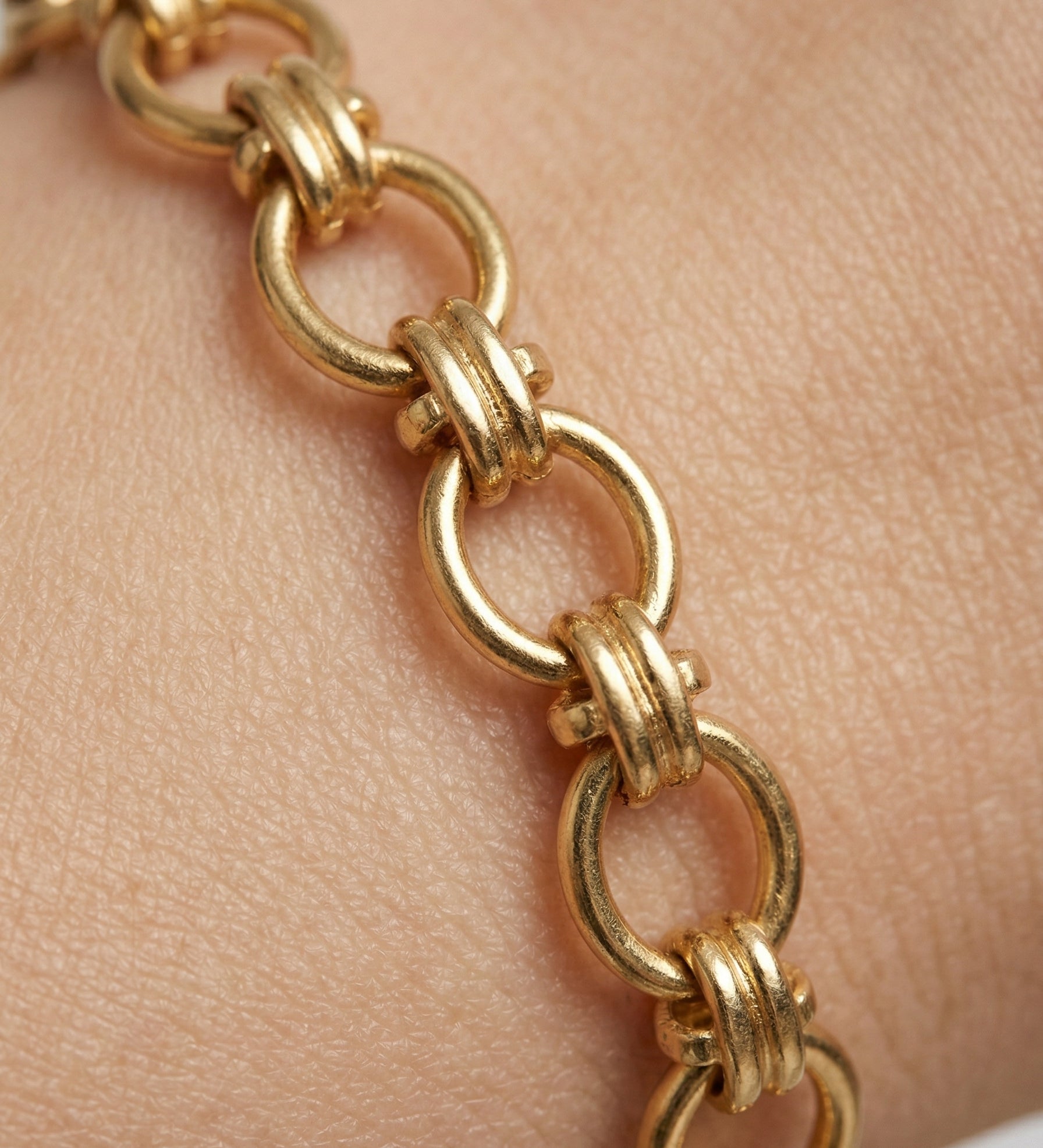 Stainless Steel Gold Oval Link Bracelet