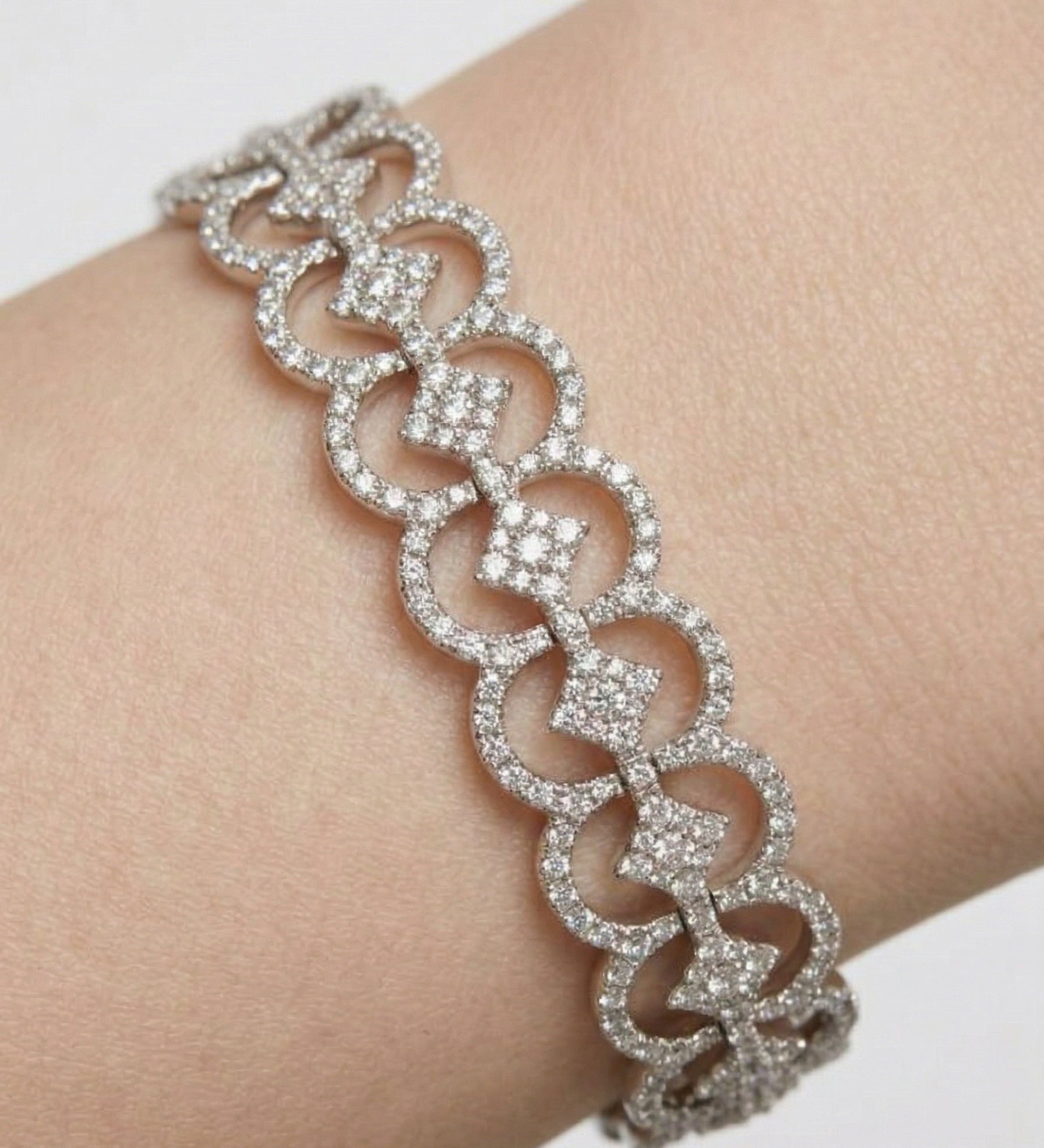 Geometric Intricate Vintage Lace Inspired Stainless Steel White Gold Bangle Bracelet