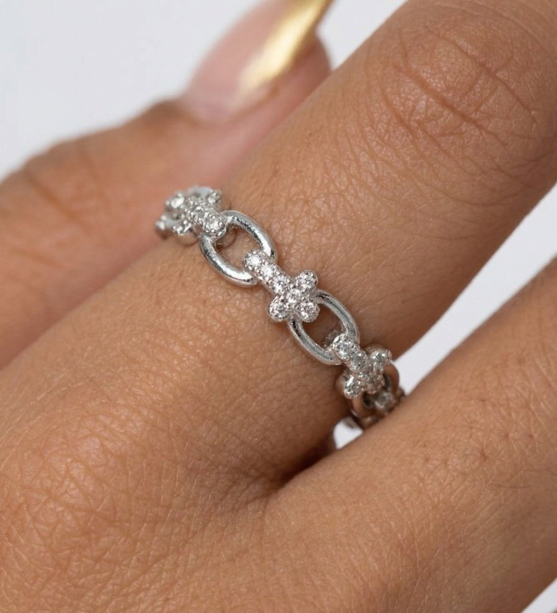 Sterling Silver Geometric Splicing Zircon Platinum Open Ring