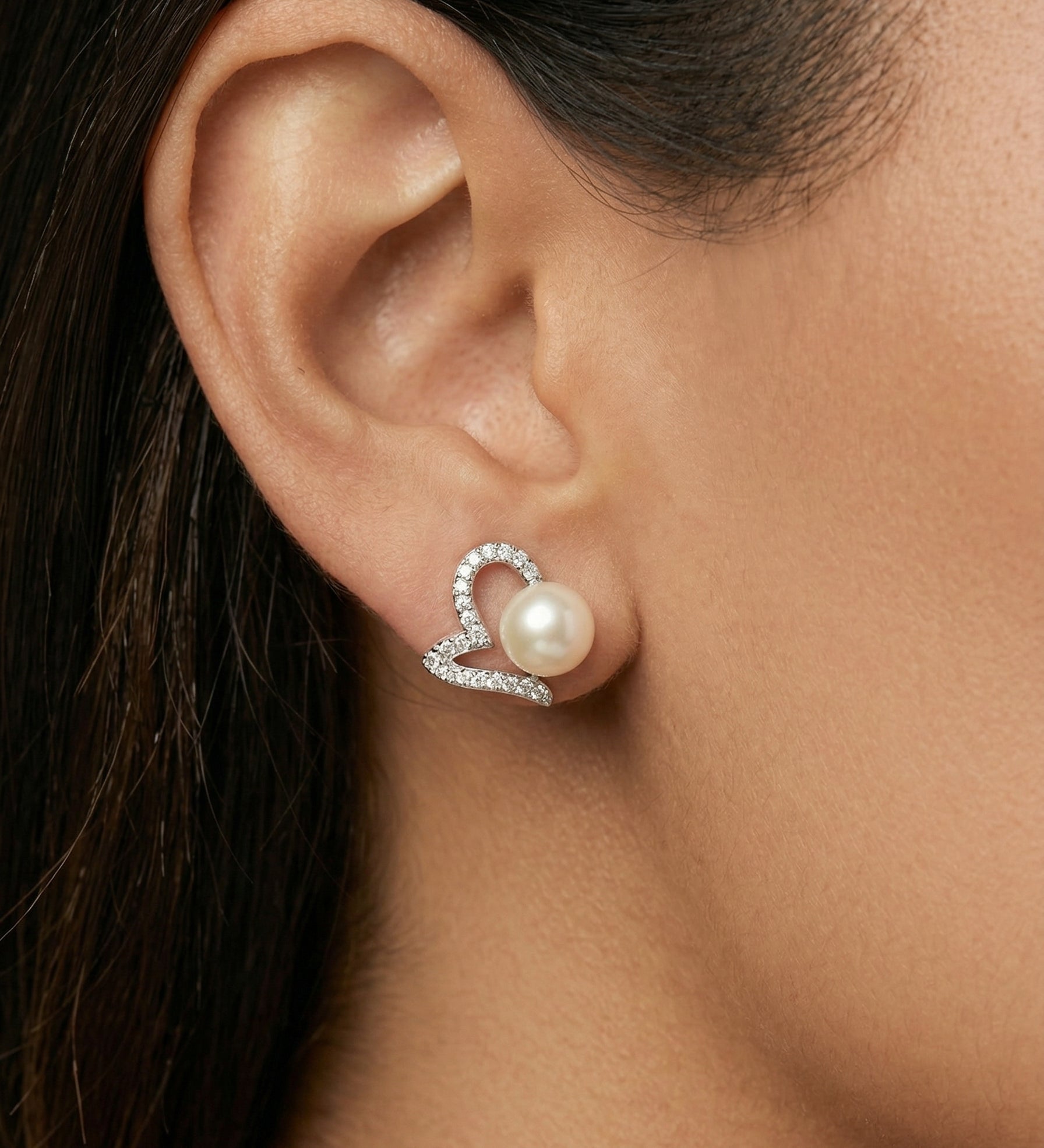 Sterling Silver Imitation Pearl Heart Minimalist Stud Earrings